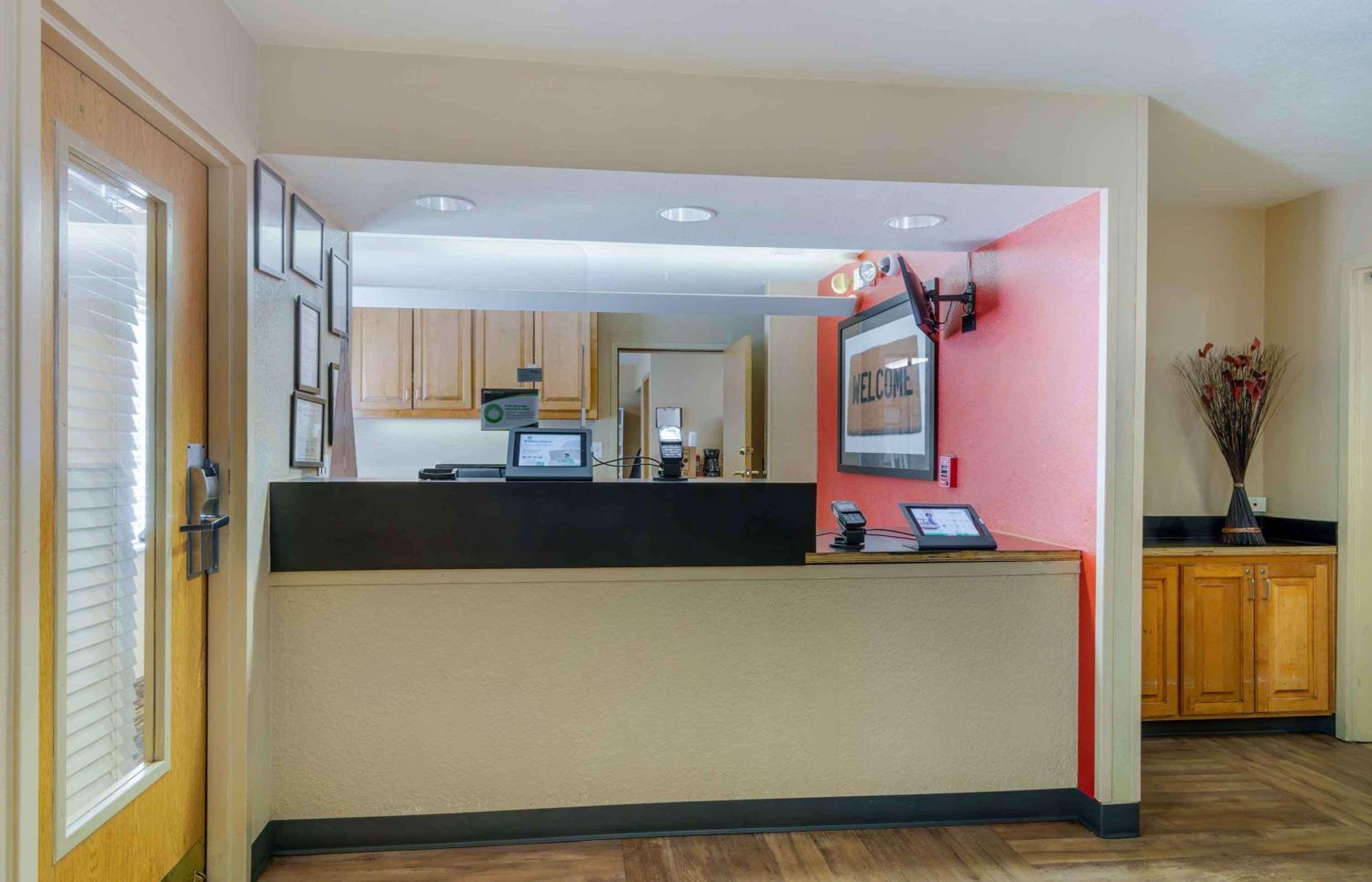 Extended Stay America Select Suites - Atlanta - Perimeter - Peachtree Dunwoody Exterior photo