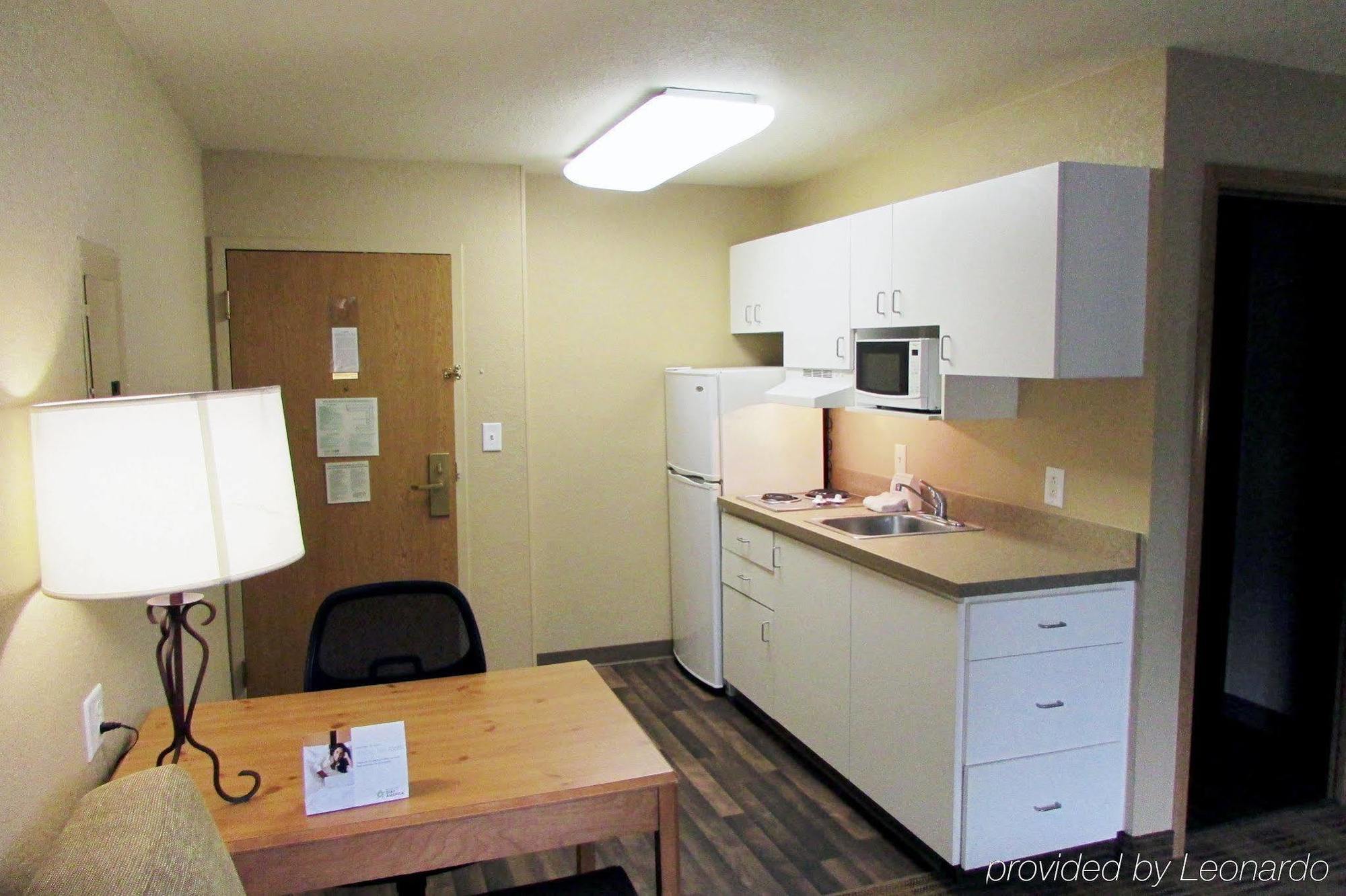 Extended Stay America Select Suites - Atlanta - Perimeter - Peachtree Dunwoody Exterior photo